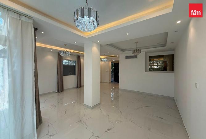 110075085 - Property Image 3