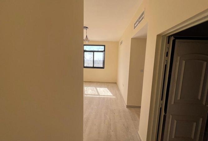 16103200 - Property Image 3