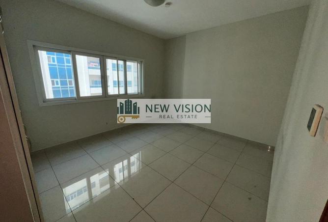 77366232 - Property Image 2