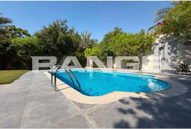138777577 - Property Image 2