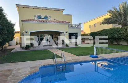 Villa - 5 Bedrooms - 6 Bathrooms for rent in District 4 - Jumeirah Park - Dubai Villa - 5 Bedrooms - 6 Bathrooms for rent in District 4 - Jumeirah Park - Dubai