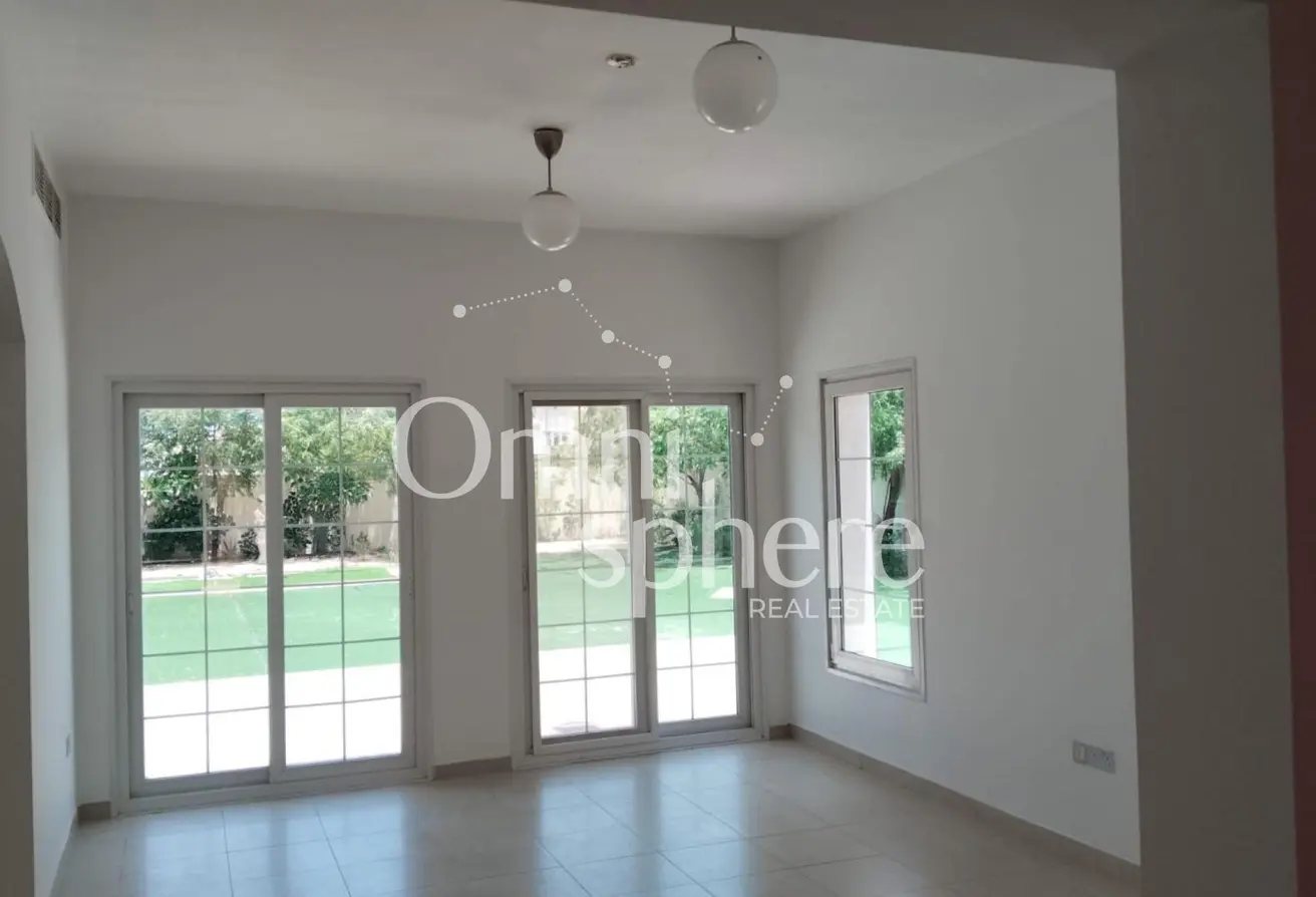 87867894 - Property Main Image