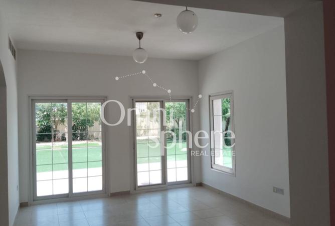 87867894 - Property Main Image