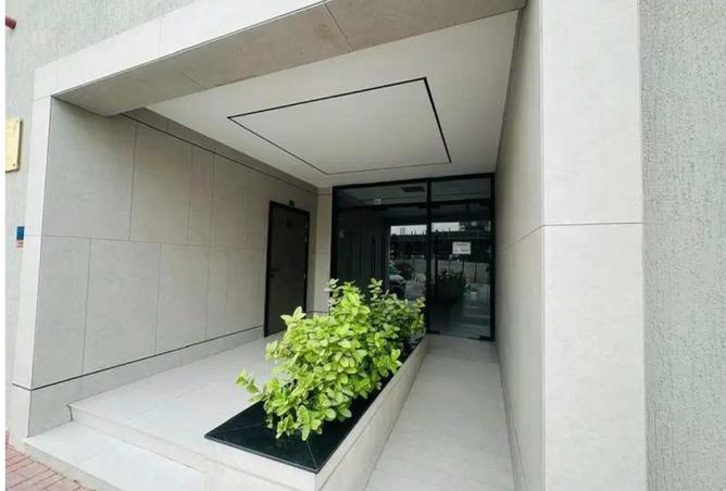 78986100 - Property Main Image