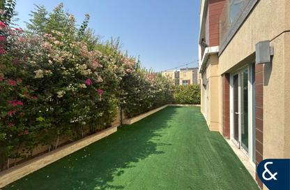 Villa - 4 - 5 for rent in Villa Lantana 1 - Villa Lantana - Dubai Science Park - Dubai