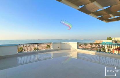 Villa - 5 Bedrooms - 5 Bathrooms for rent in Umm Suqeim 2 - Umm Suqeim - Dubai