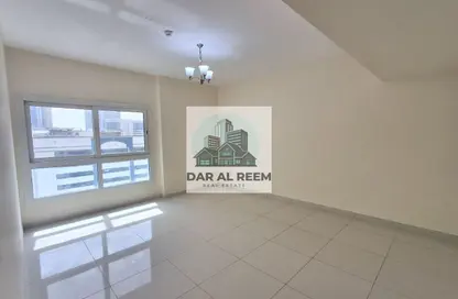 شقة - غرفة نوم - 1 حمام للايجار في شارع التعاون الجديد - التعاون - الشارقة