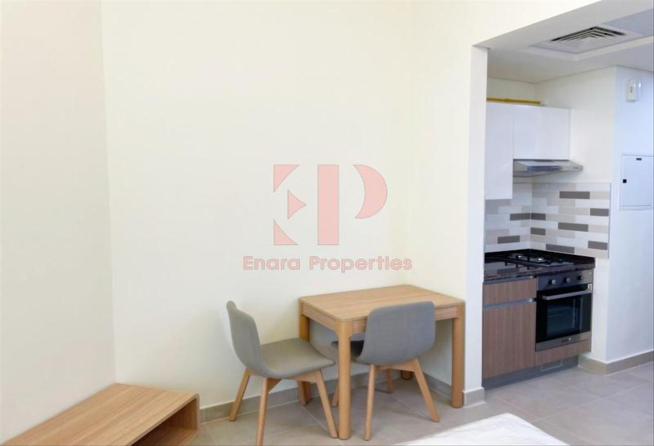 Spacious | Prime Location| Furnished Studio photo 4