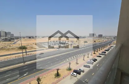 شقة - 2 غرف نوم - 3 حمامات للبيع في قرية الاميرة - الياسمين - عجمان
