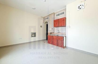 Apartment - Studio - 1 Bathroom for rent in Fire Station Road - Muwaileh - Sharjah
