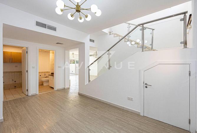 71108485 - Property Main Image