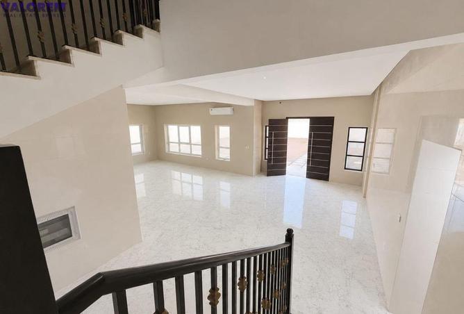 132069237 - Property Image 2