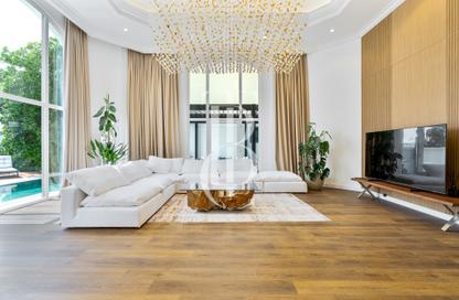 Villa - 4 Bedrooms - 6 Bathrooms for rent in Garden Homes Frond C - Garden Homes - Palm Jumeirah - Dubai