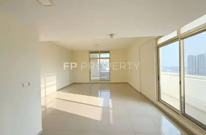 Apartment - 1 Bathroom for sale in Frankfurt Sports Tower - Dubai Sports City - Dubai