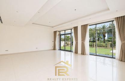 Villa - 5 Bedrooms - 6 Bathrooms for rent in Brookfield 3 - Brookfield - Damac Hills - Dubai Villa - 5 Bedrooms - 6 Bathrooms for rent in Brookfield 3 - Brookfield - Damac Hills - Dubai