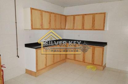 Apartment - 2 Bedrooms - 3 Bathrooms for rent in Al Butina 9 Building - Al Butina - Sharjah