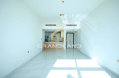 Apartment - 2 Bedrooms - 2 Bathrooms for rent in Skyz by Danube - Arjan - Dubai