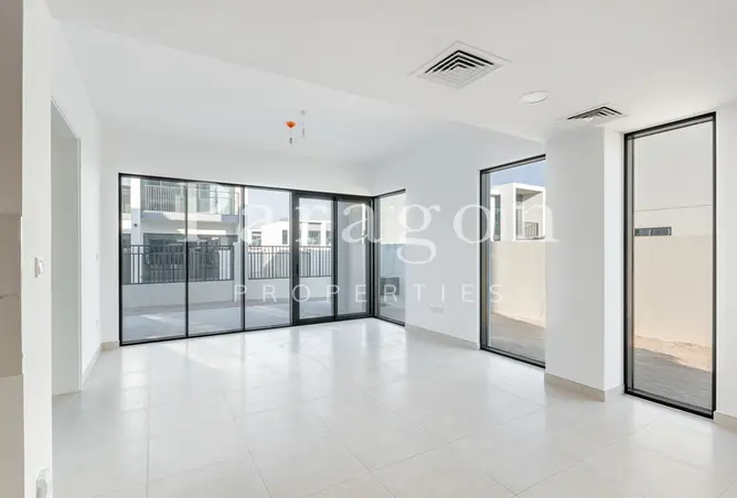 128820571 - Property Image 3