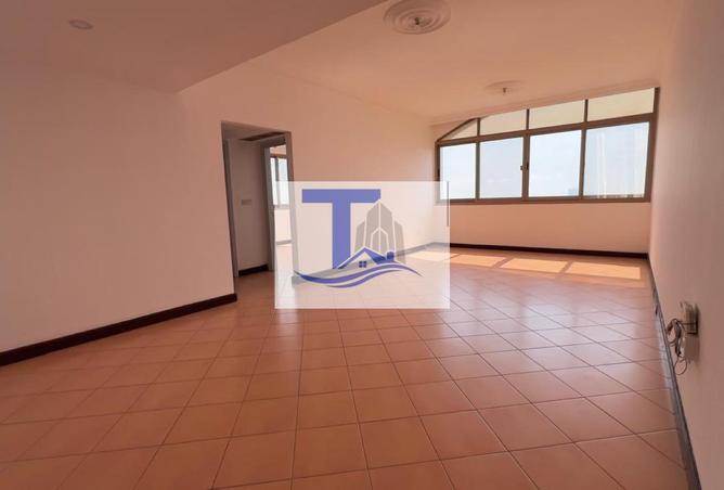 63653077 - Property Main Image