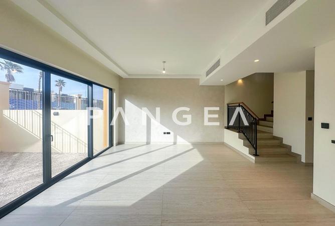 81929412 - Property Image 2