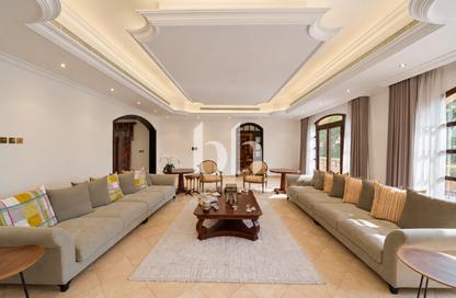 Villa - 5 - 7 for rent in Shakhbout City - Abu Dhabi