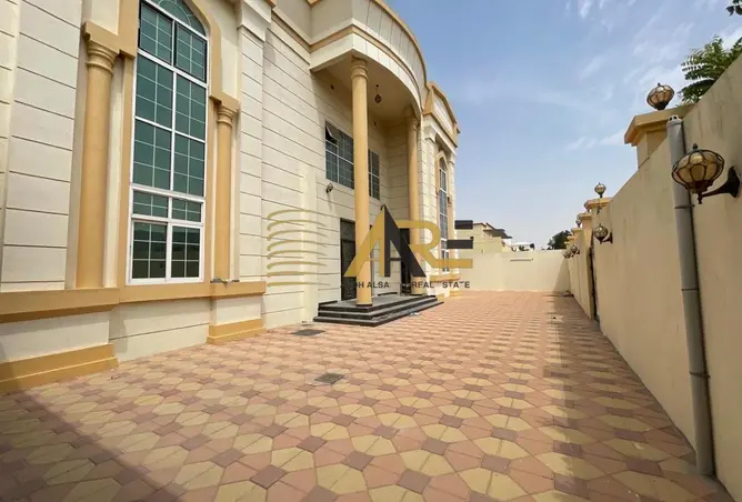 153734896 - Property Image 2