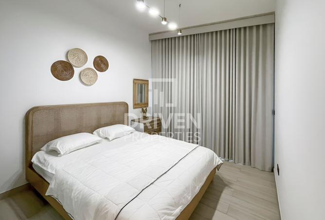 Fully Furnished | Great Layout | Multiple Cheque photo 3