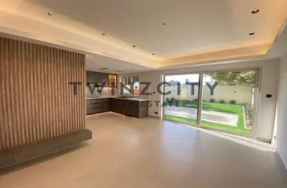 Villa - 2 Bedrooms - 2 Bathrooms for sale in Springs 3 - The Springs - Dubai