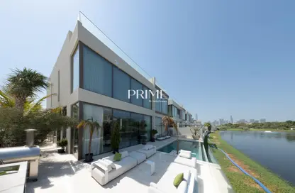 Villa - 6 Bedrooms - 6 Bathrooms for sale in Jumeirah Park Homes - Jumeirah Park - Dubai