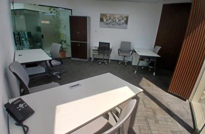 Business Centre - Studio for rent in Al Saqr Business Tower - Sheikh Zayed Road - Dubai