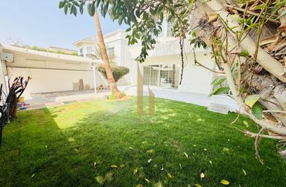 Villa - 4 - 4 for rent in Jumeirah 3 Villas - Jumeirah 3 - Jumeirah - Dubai