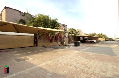 Villa - 7 - 7+ for rent in Umm Suqeim 1 - Umm Suqeim - Dubai