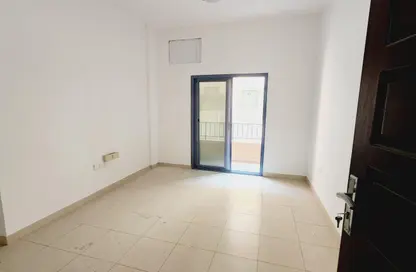 شقة - غرفة نوم - 1 حمام للايجار في أبو شغارة - الشارقة