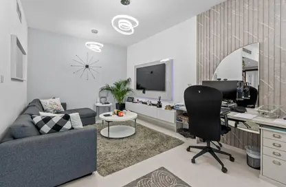 Apartment - 2 Bedrooms - 2 Bathrooms for sale in Mosela - The Views - Dubai