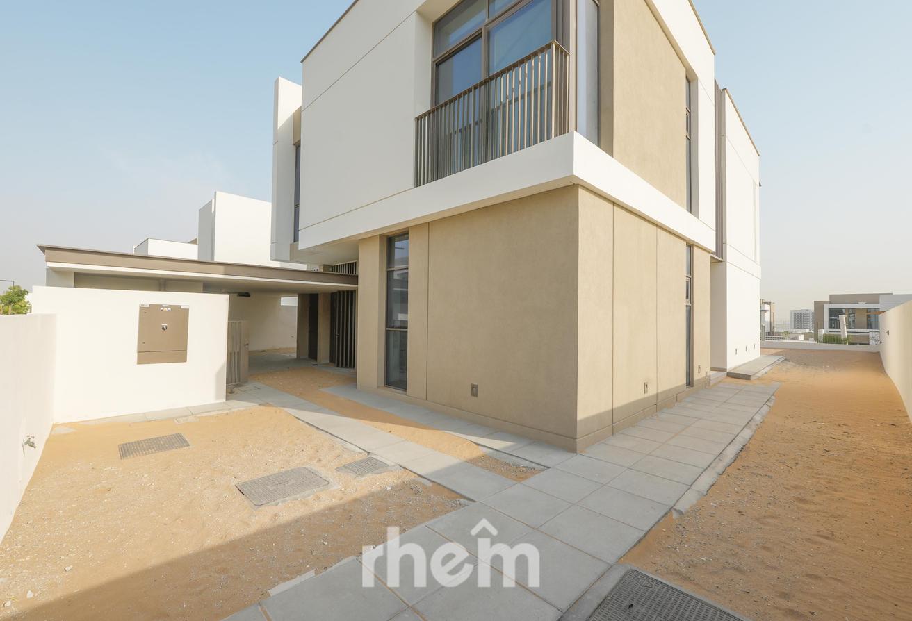Elegance | Spacious Villa | Private Garden photo 16