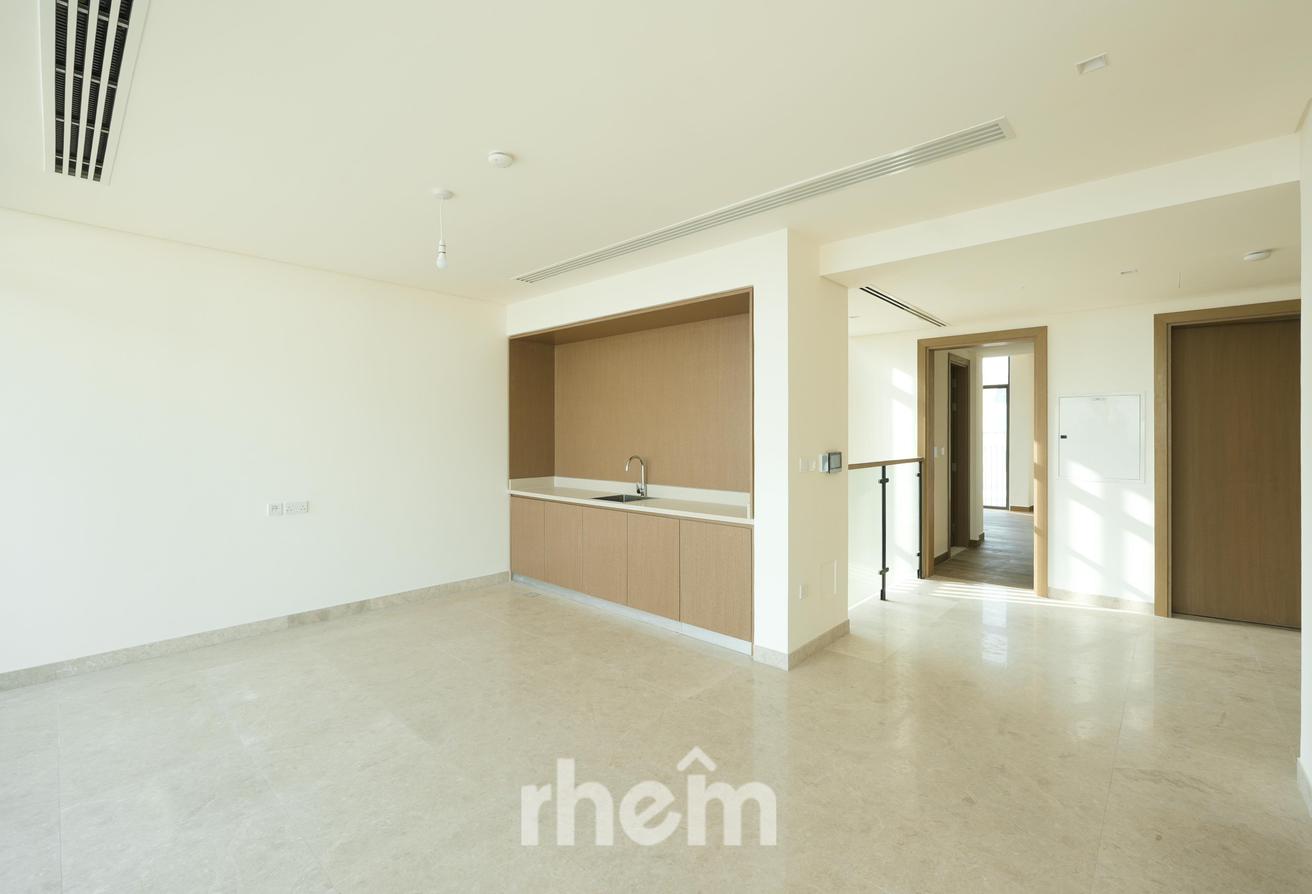 Elegance | Spacious Villa | Private Garden photo 6