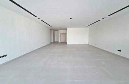 Apartment - 3 - 5 for sale in Al Khan - Sharjah