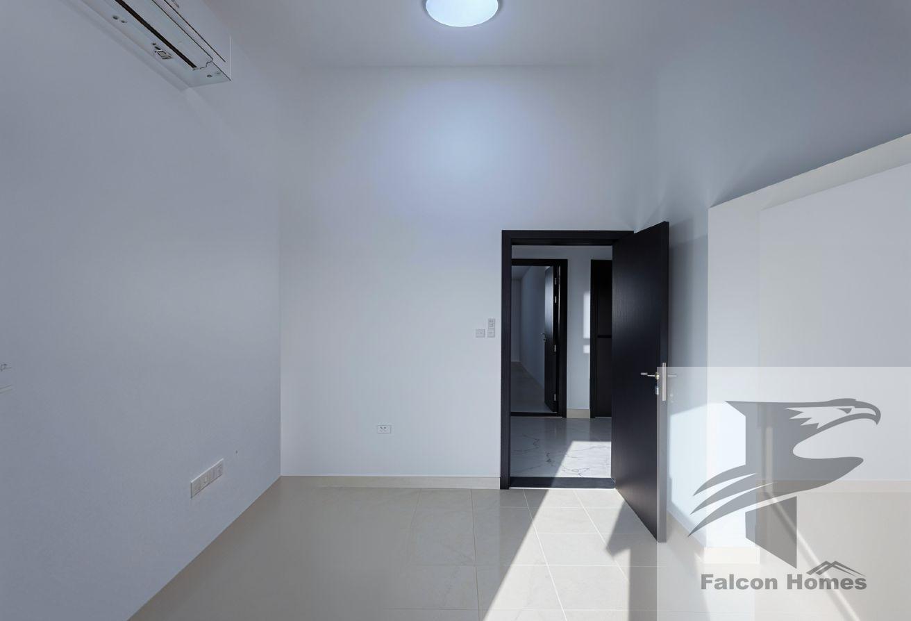 Brand New 4BR Villa with Elevator | Garden Area photo 14