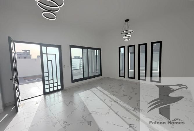 130656130 - Property Image 3