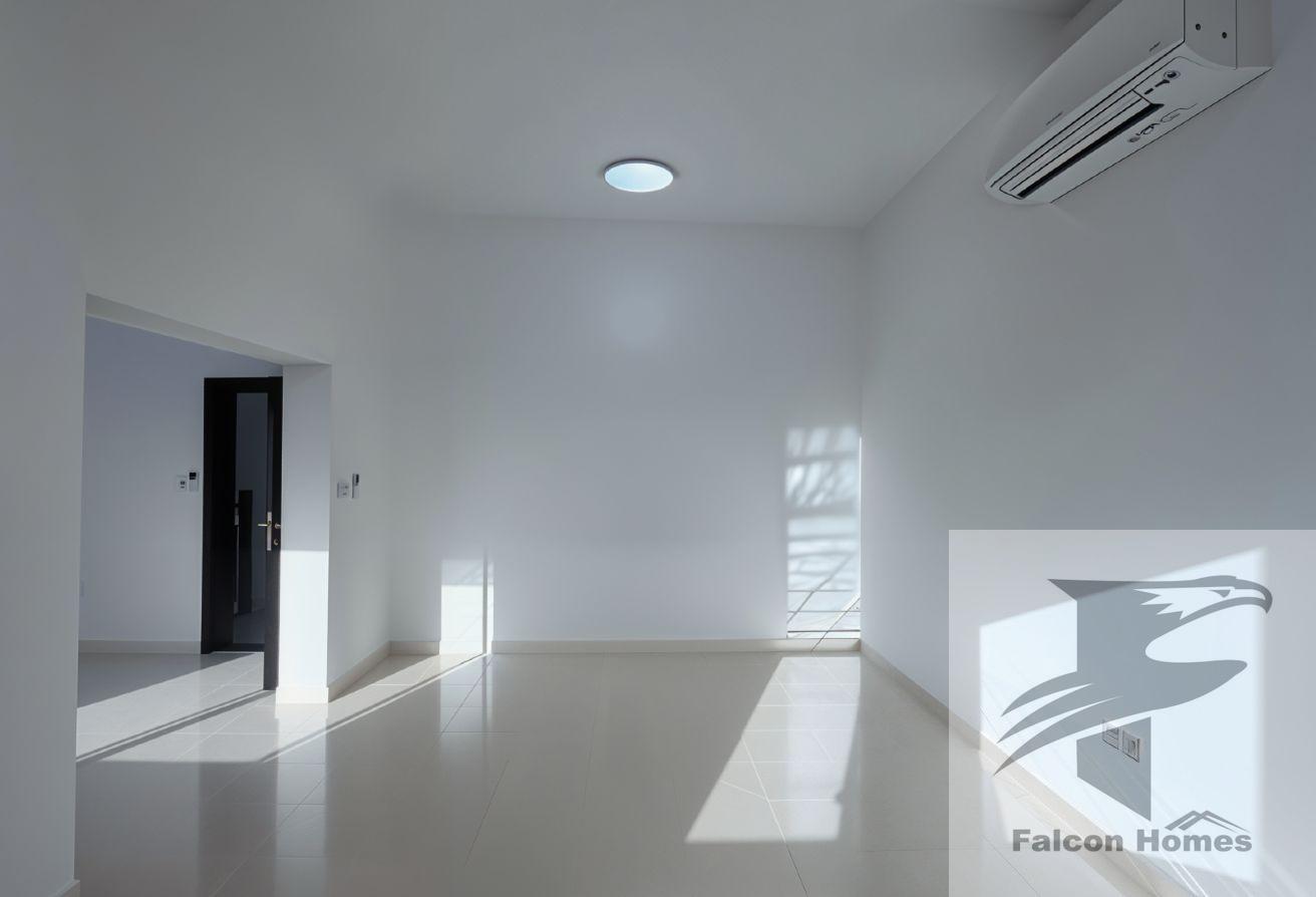Brand New 4BR Villa with Elevator | Garden Area photo 15