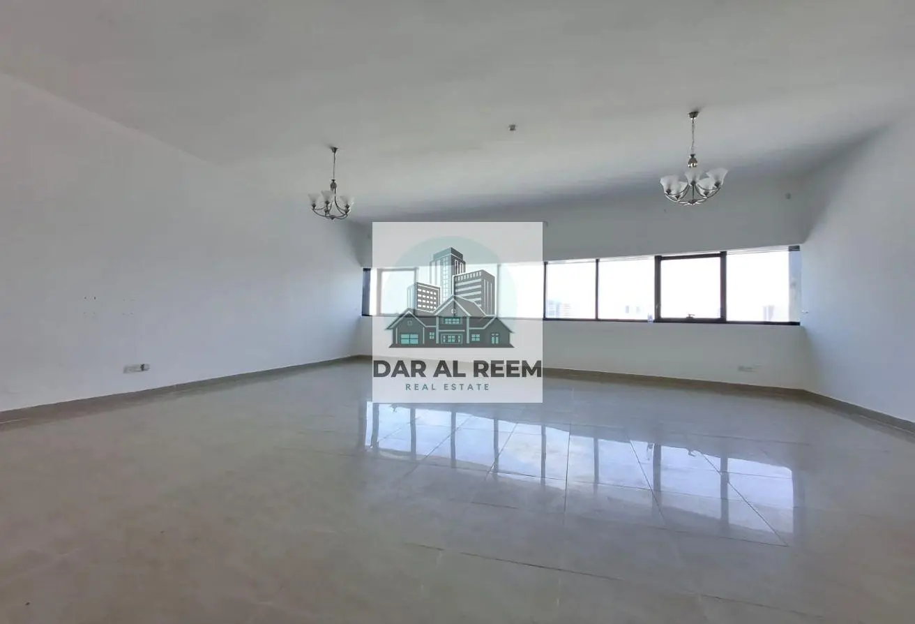 152354442 - Property Main Image