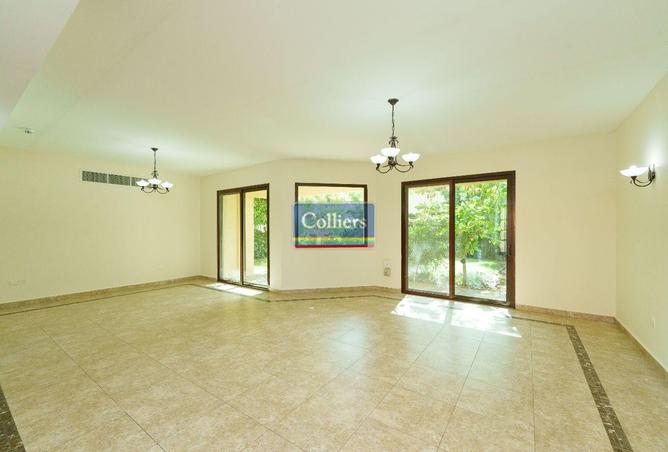 135618458 - Property Image 3