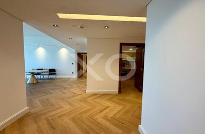 Apartment - 3 - 5 for sale in Marina Residences 3 - Marina Residences - Palm Jumeirah - Dubai