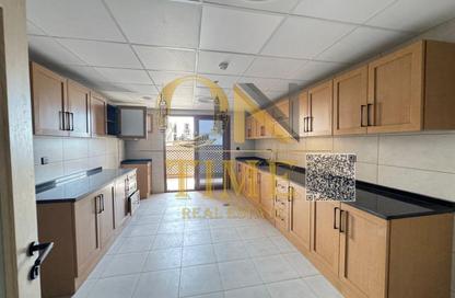شقة - 3 غرف نوم - 5 حمامات للايجار في أورينت تاور 1 - أورينت تاور - البستان - عجمان