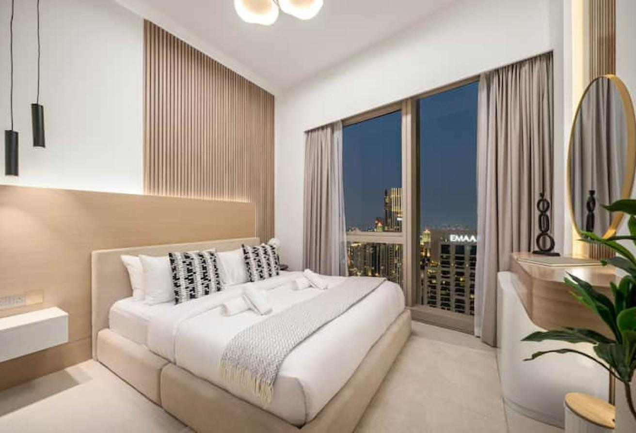 Signature Grande | Furnished | All Bills photo 2