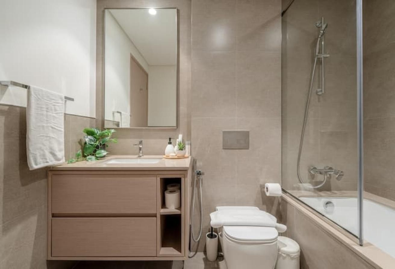 Signature Grande | Furnished | All Bills photo 23