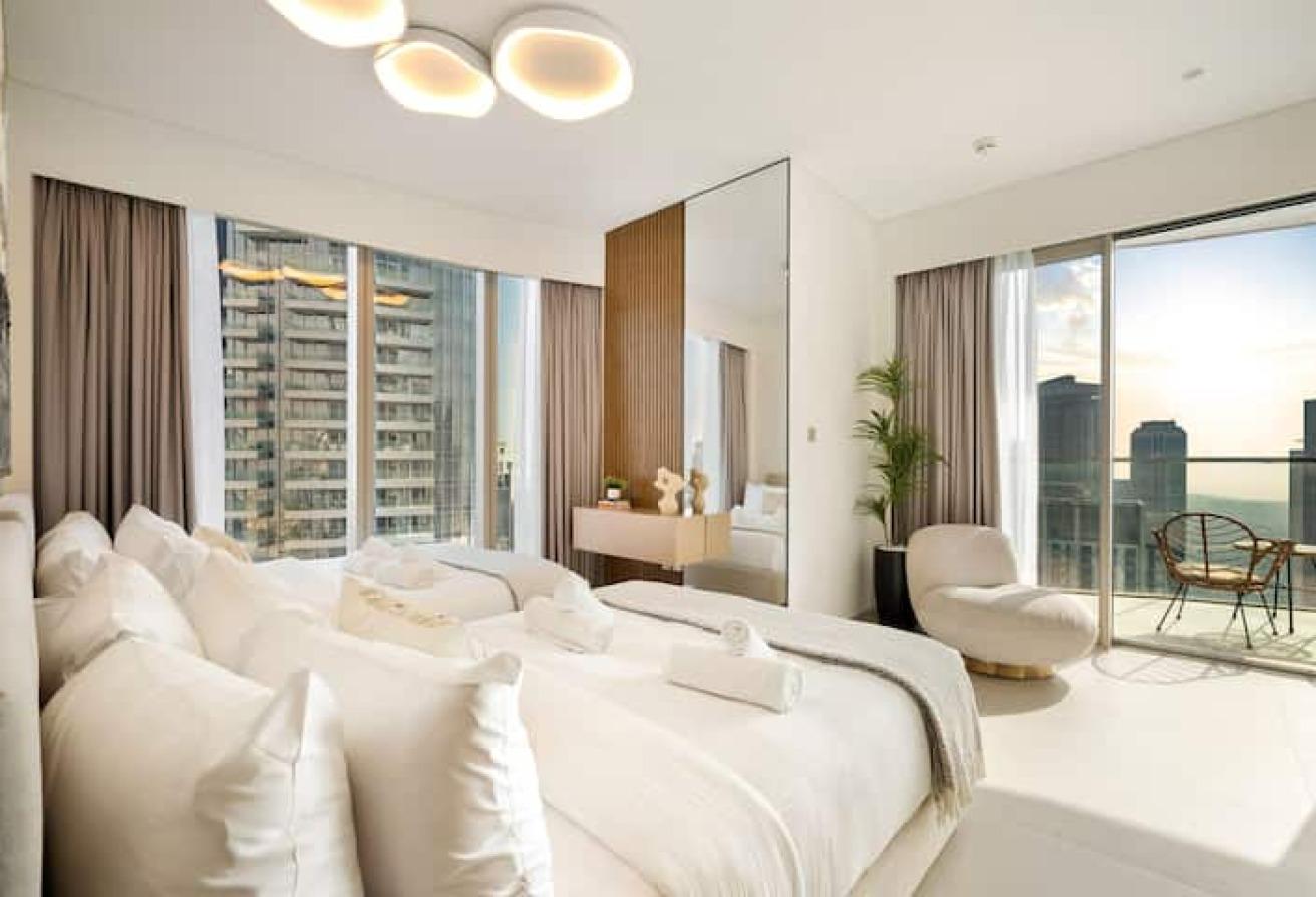 Signature Grande | Furnished | All Bills photo 8