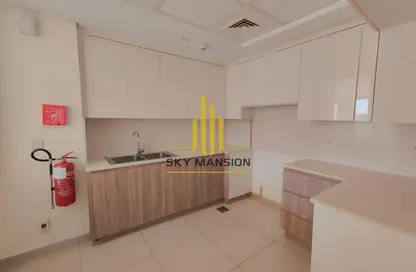 Apartment - 2 Bedrooms - 3 Bathrooms for rent in Janayen Avenue - Mirdif Hills - Mirdif - Dubai