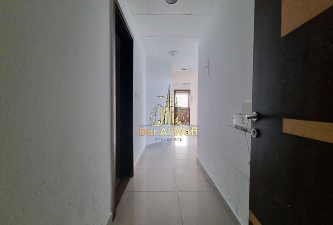 16240970 - صورة العقار 3