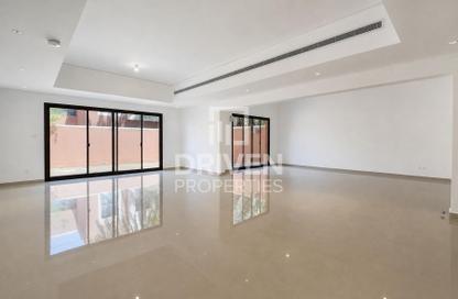Villa - 4 - 6 for rent in Mangrove Village - Rabdan - Abu Dhabi